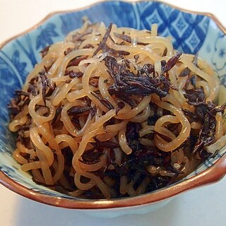 糸蒟蒻とひじきの煮物